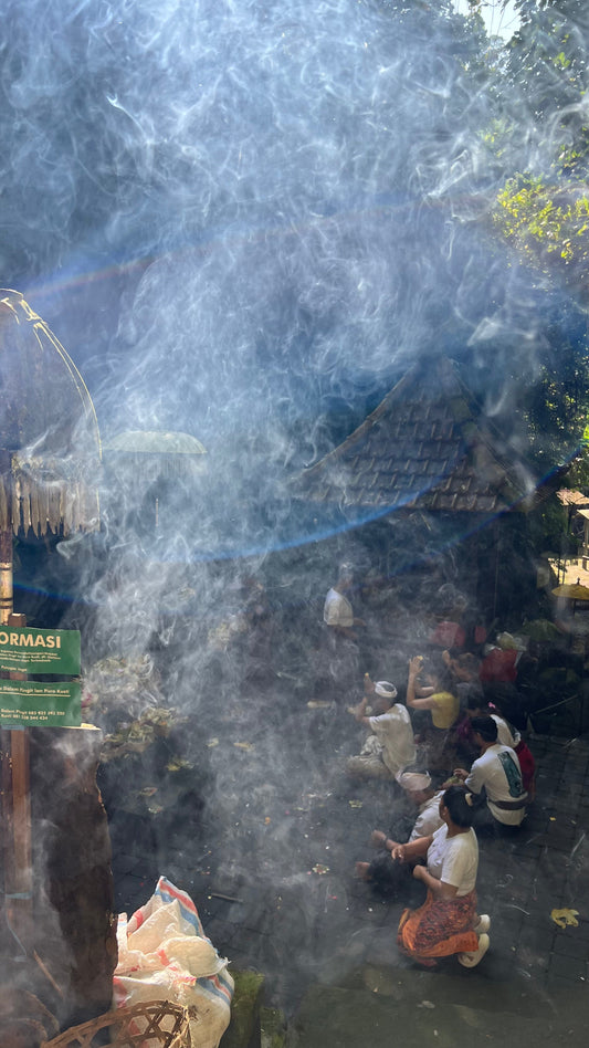 Benefits of All-Natural Herbal Incense: Science, Tradition & Wellness