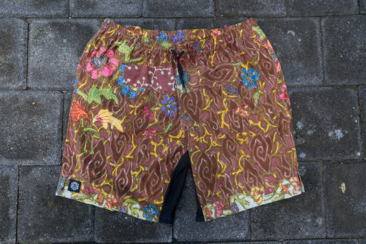 XL- Mega Merah Batik Shorts