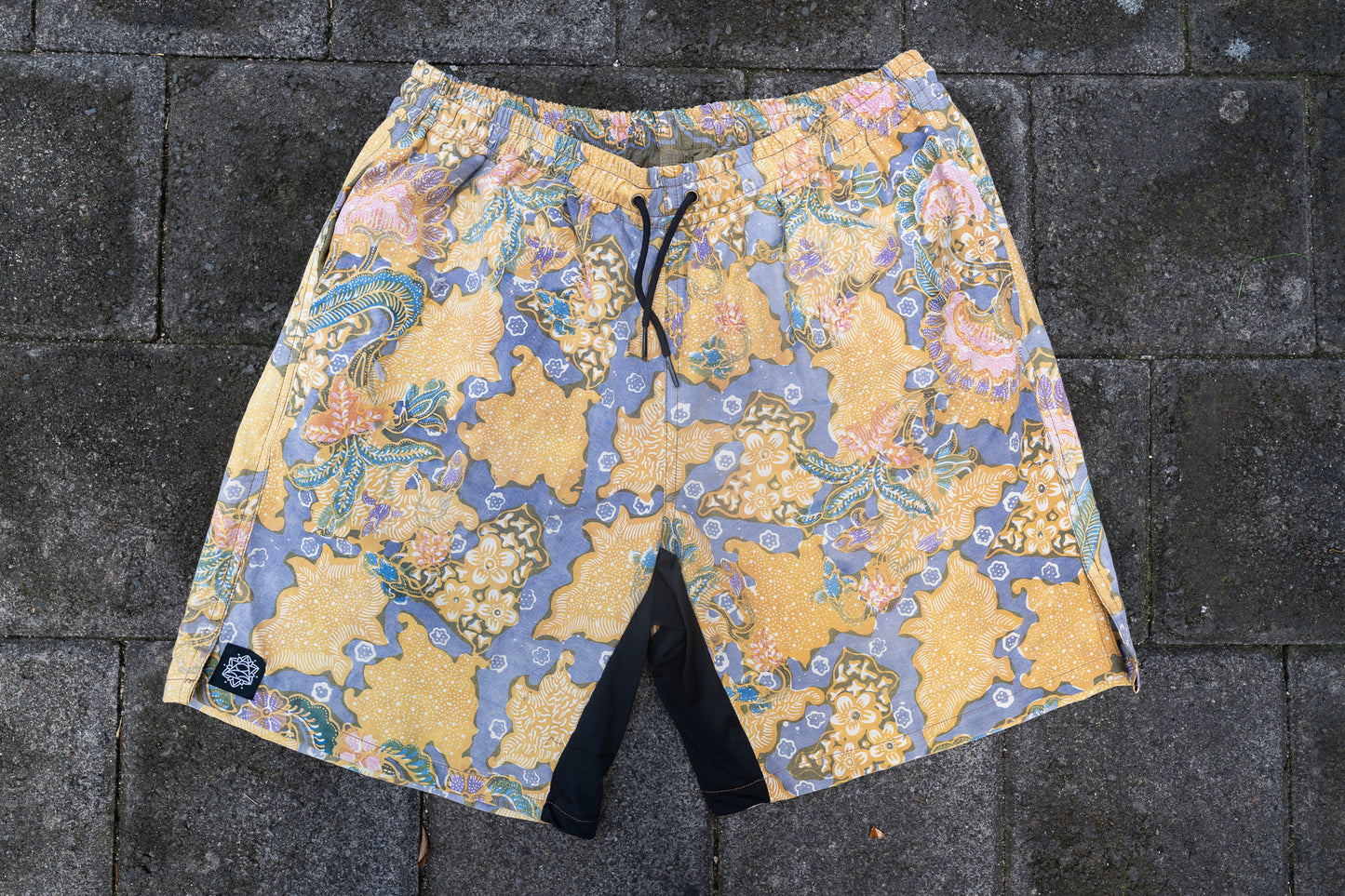 Medium- Faded Kebun Batik Shorts