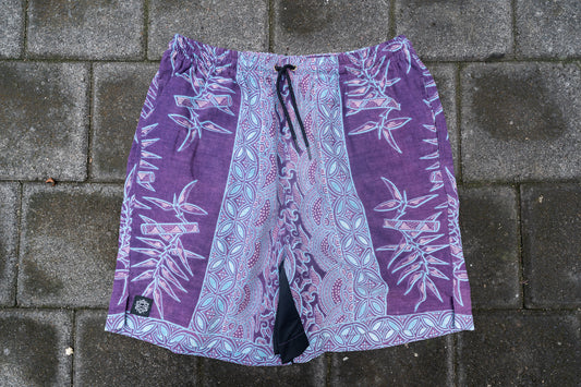 Medium- Nunaki Bamboo Batik Shorts