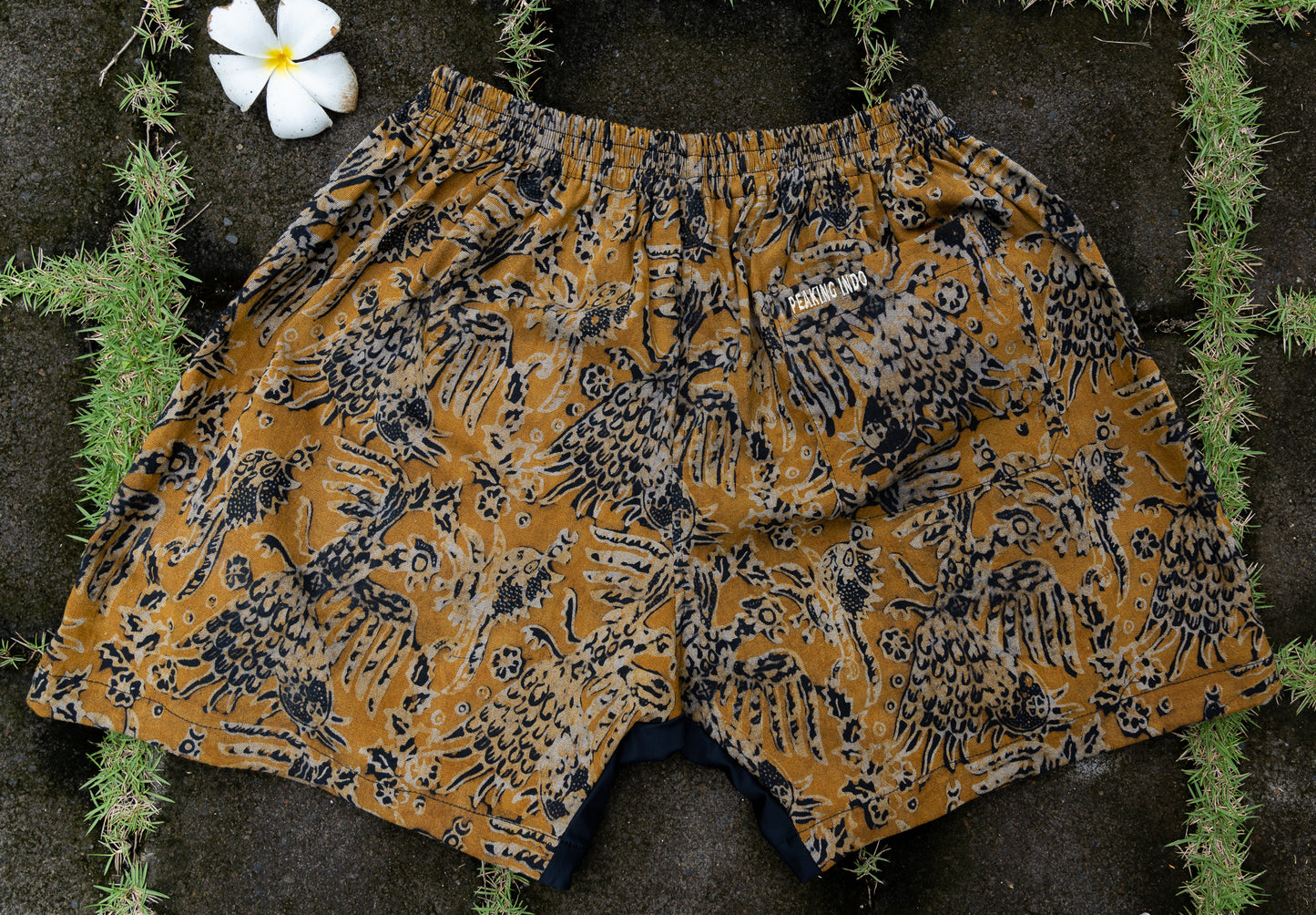 Batik Short M25 Awan Kuning