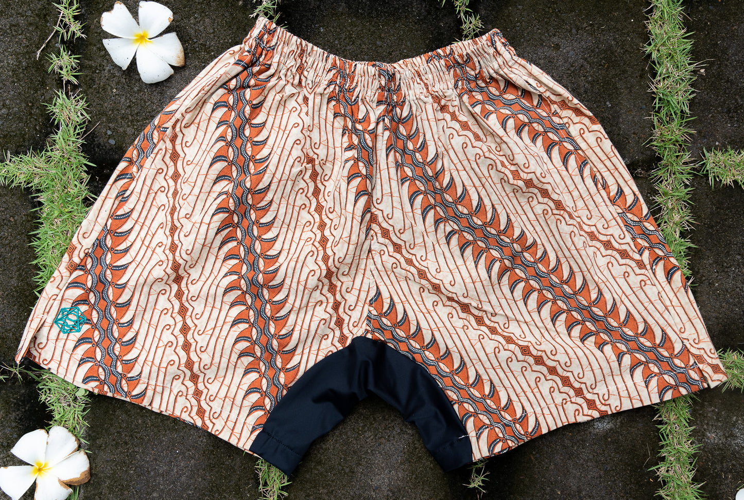 Batik Short M34 Tanah Parang