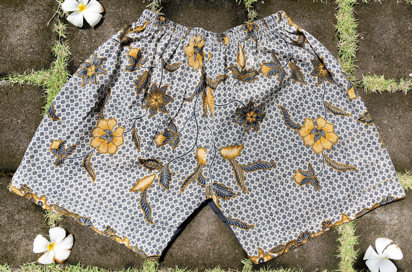 Batik Short X19 Bunga Raja