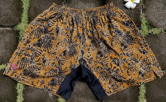 Batik Short L18 Yellow Clouds